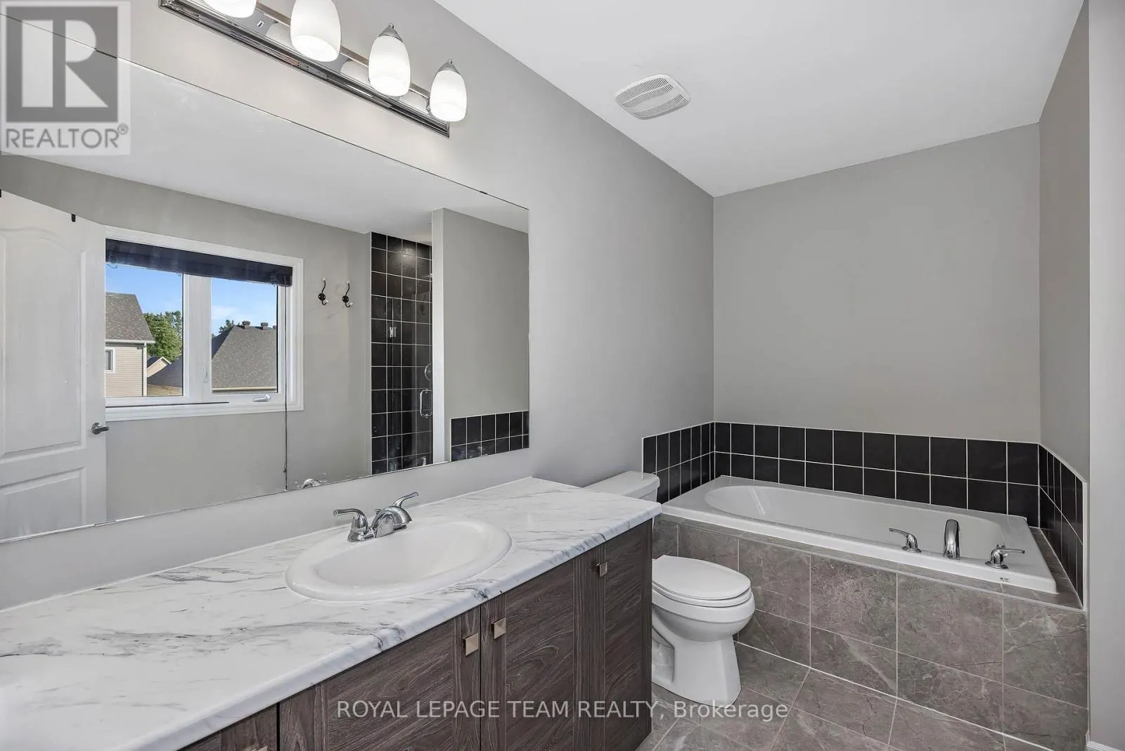 3209 HARVESTER CRESCENT