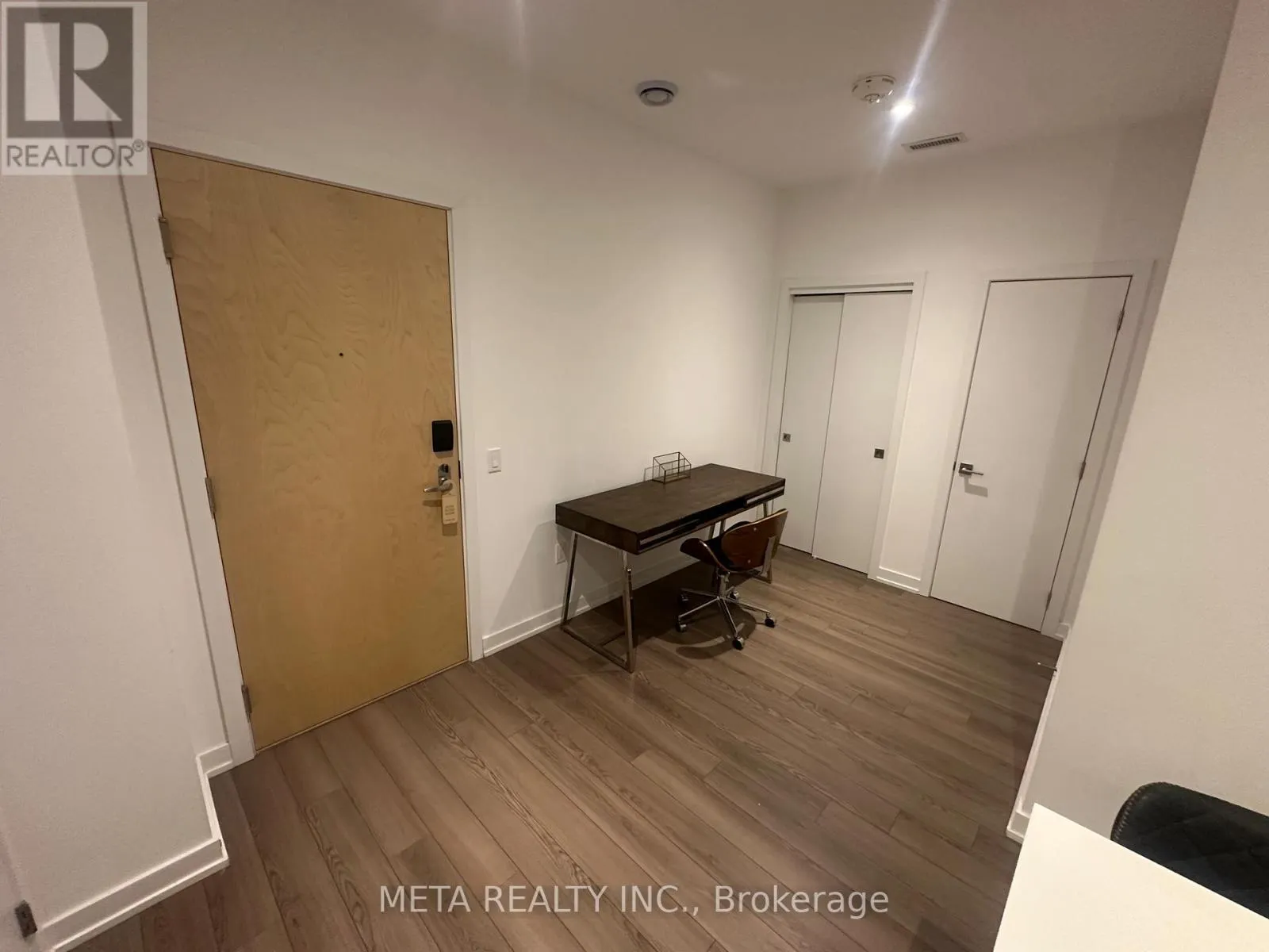 107 - 120 CARRICK TRAIL