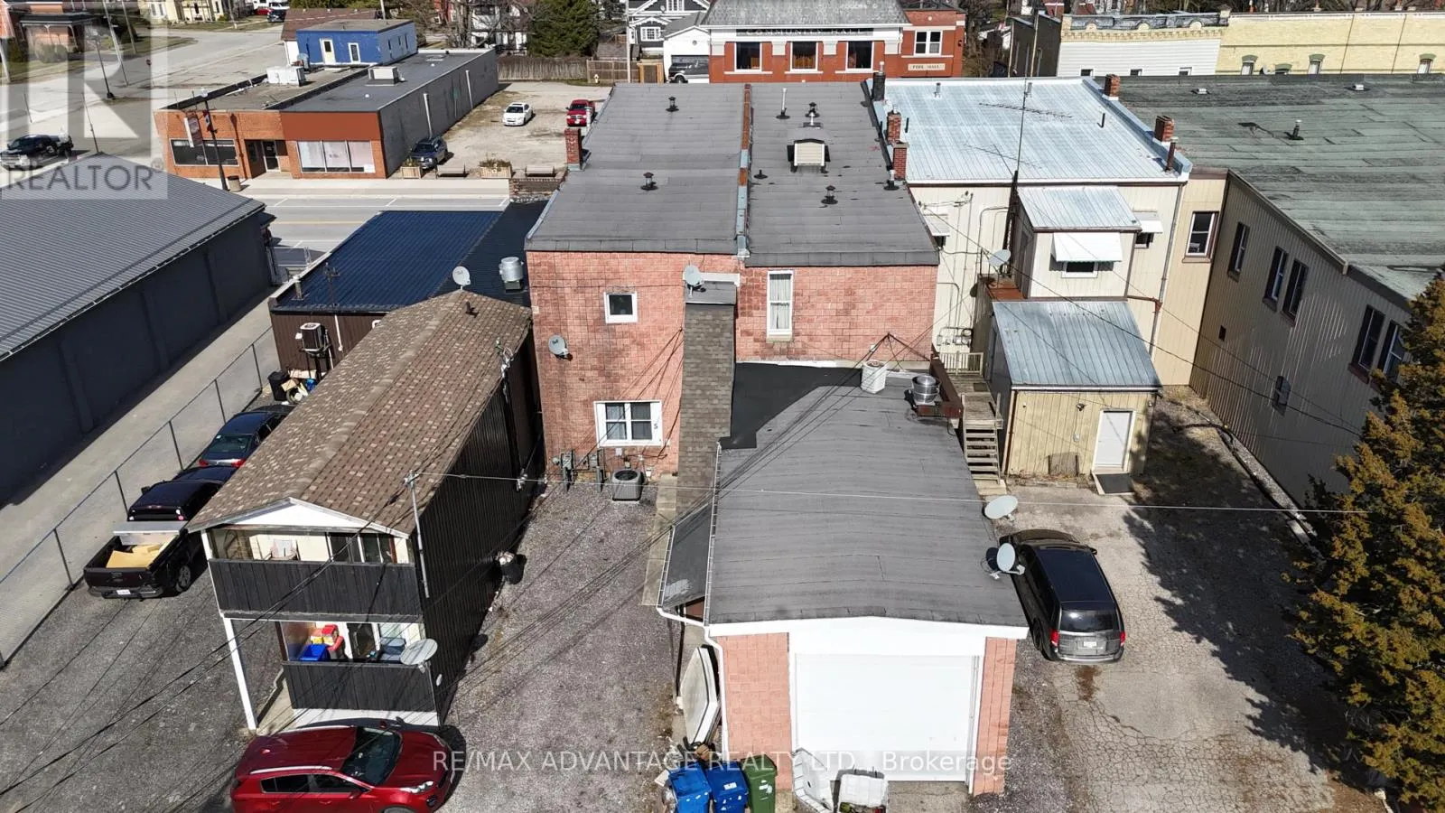 222 FURNIVAL ROAD