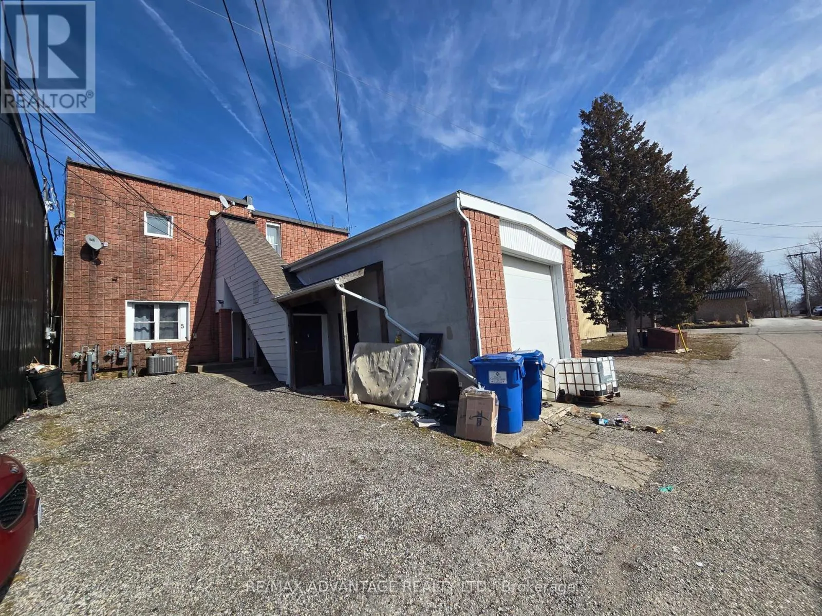 222 FURNIVAL ROAD