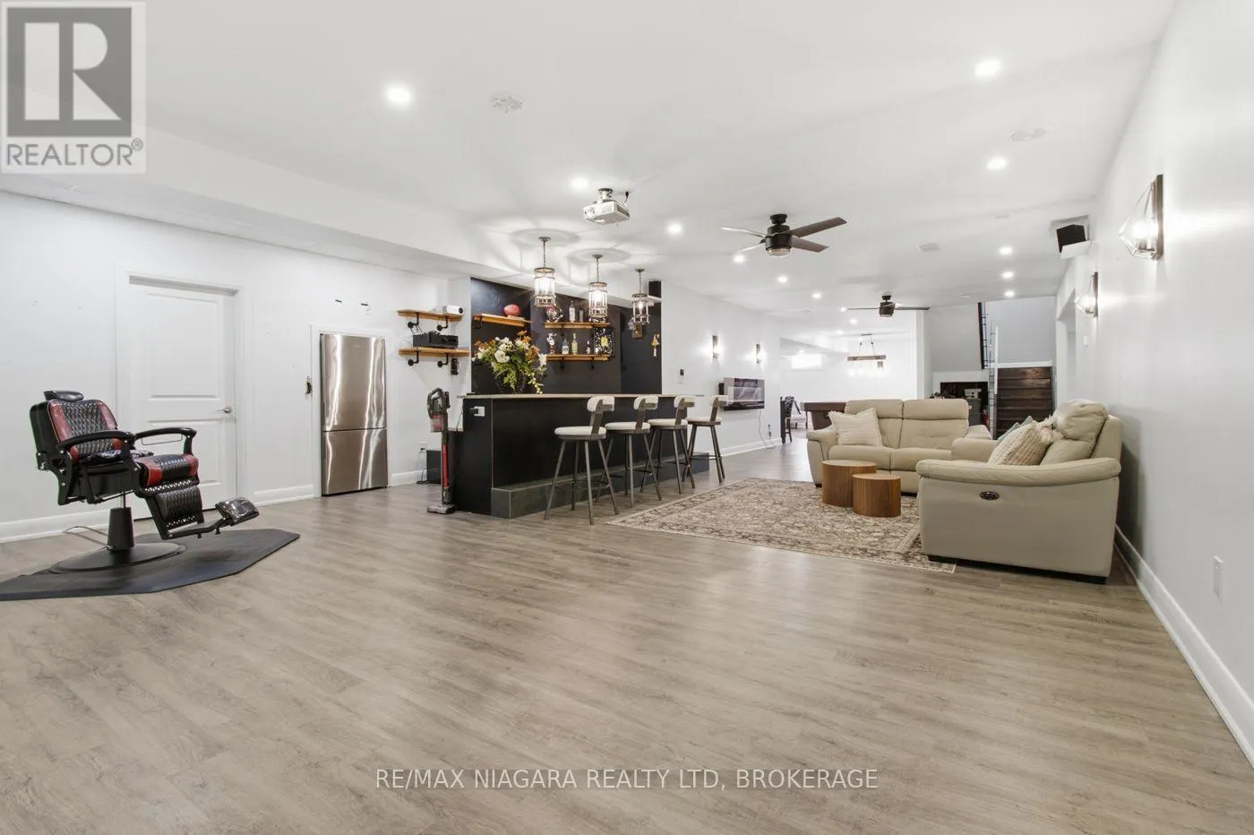 2439 MILLER ROAD