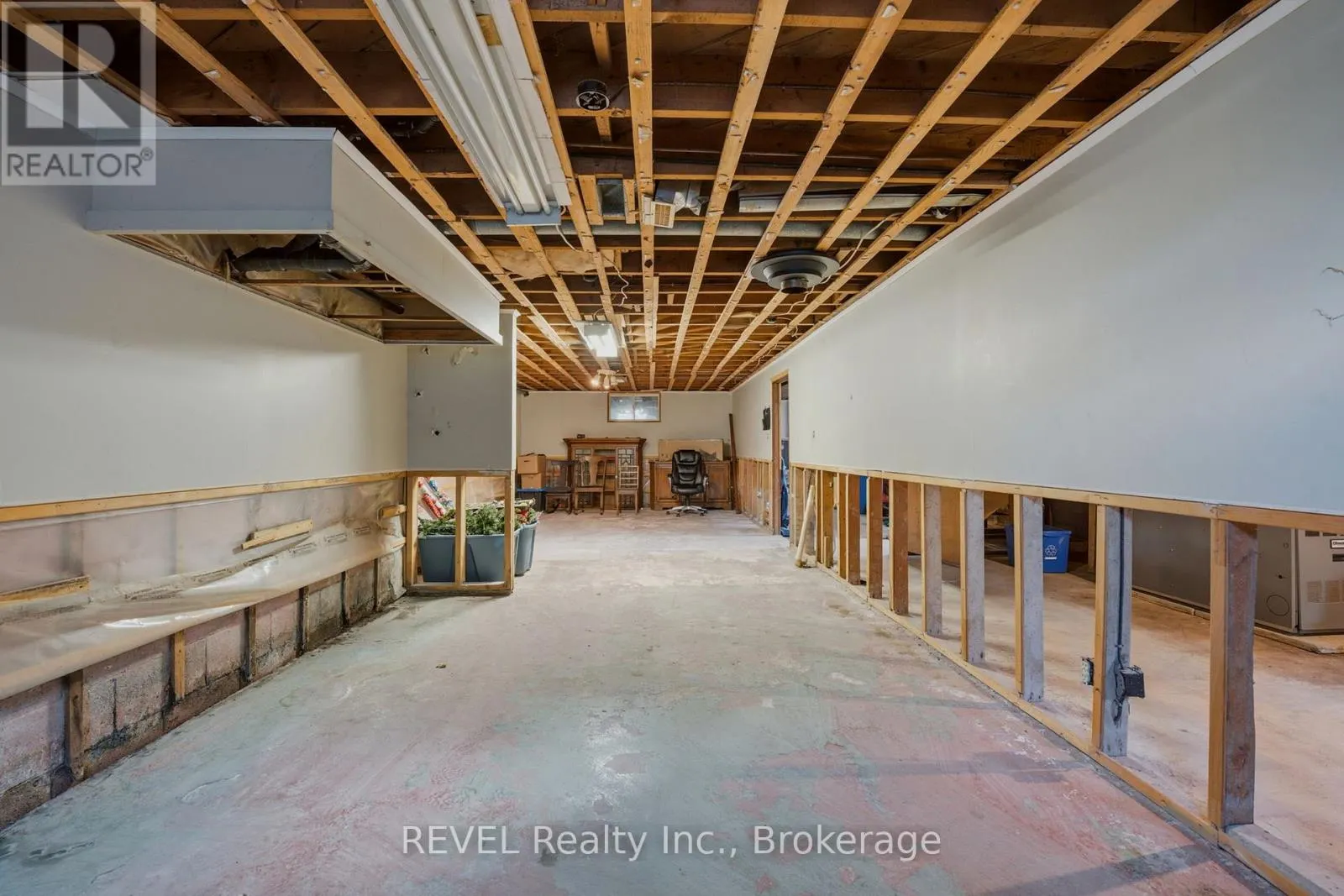 8238 CONCESSION 5 ROAD