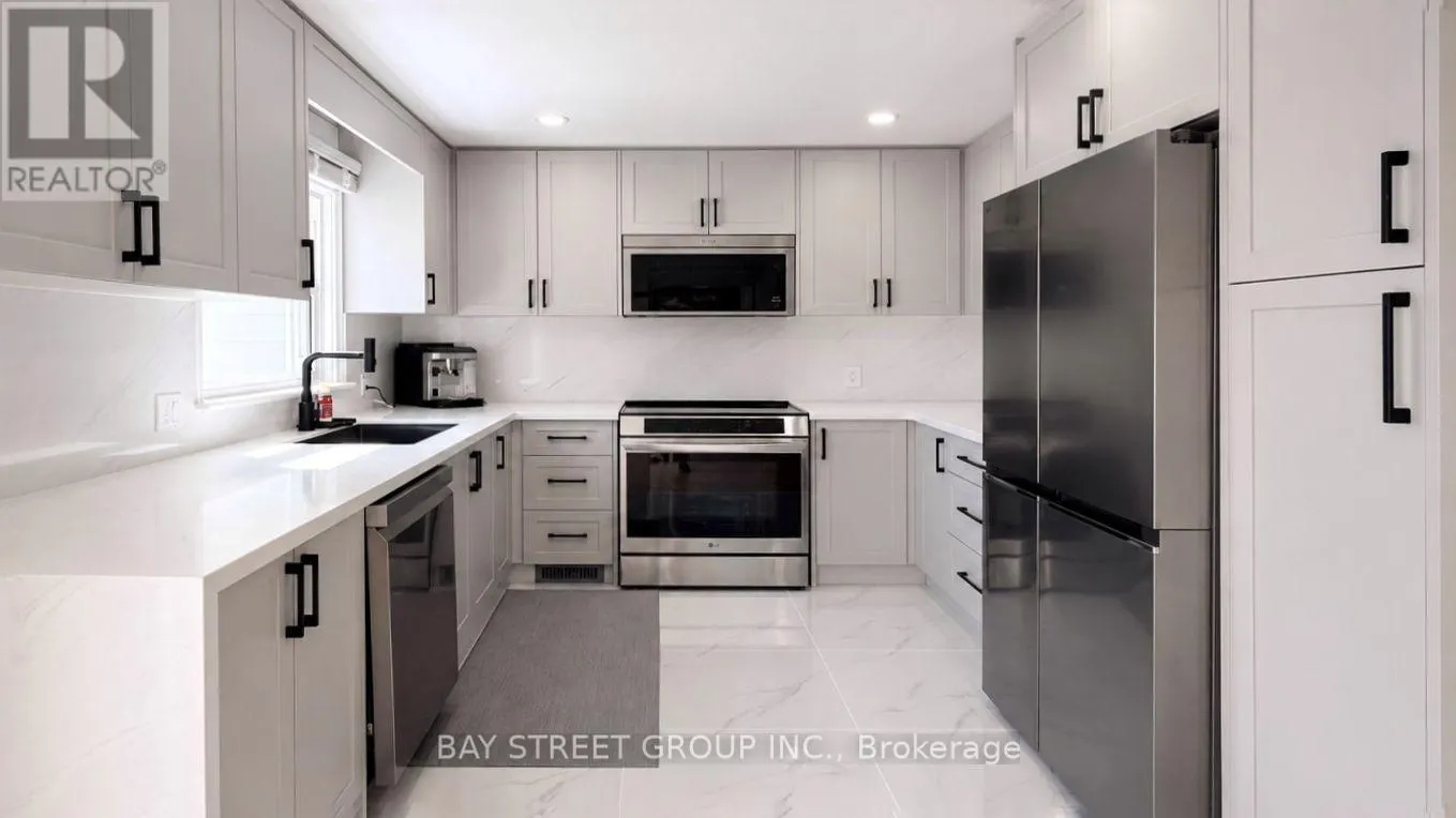3 PARKSIDE DRIVE