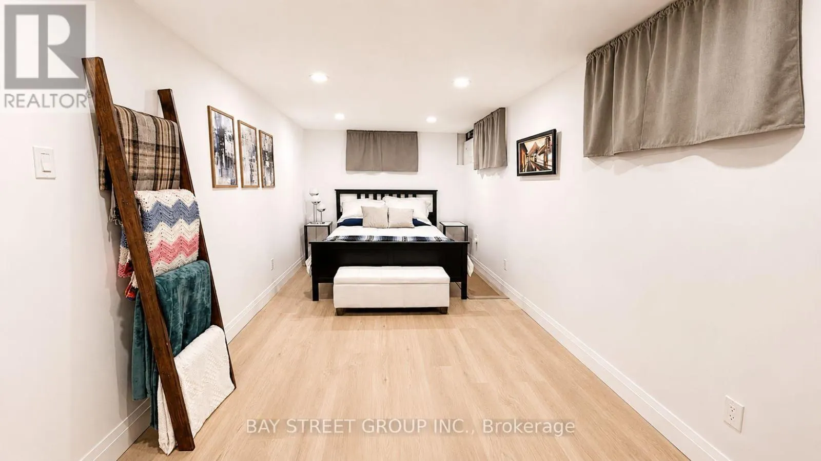 3 PARKSIDE DRIVE