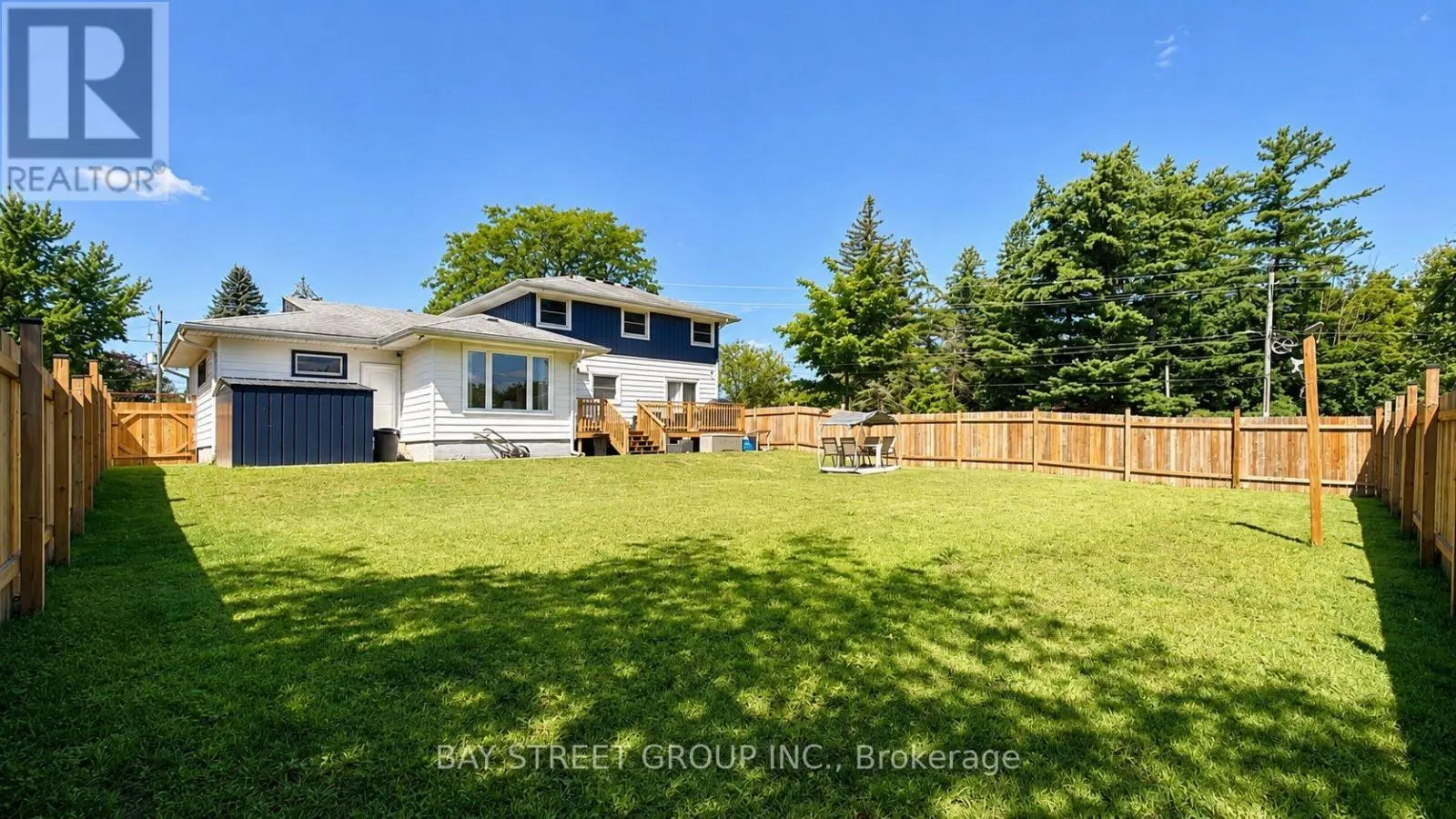 3 PARKSIDE DRIVE