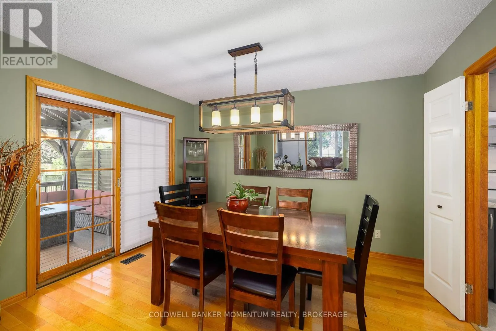 212 LIVINGSTON AVENUE