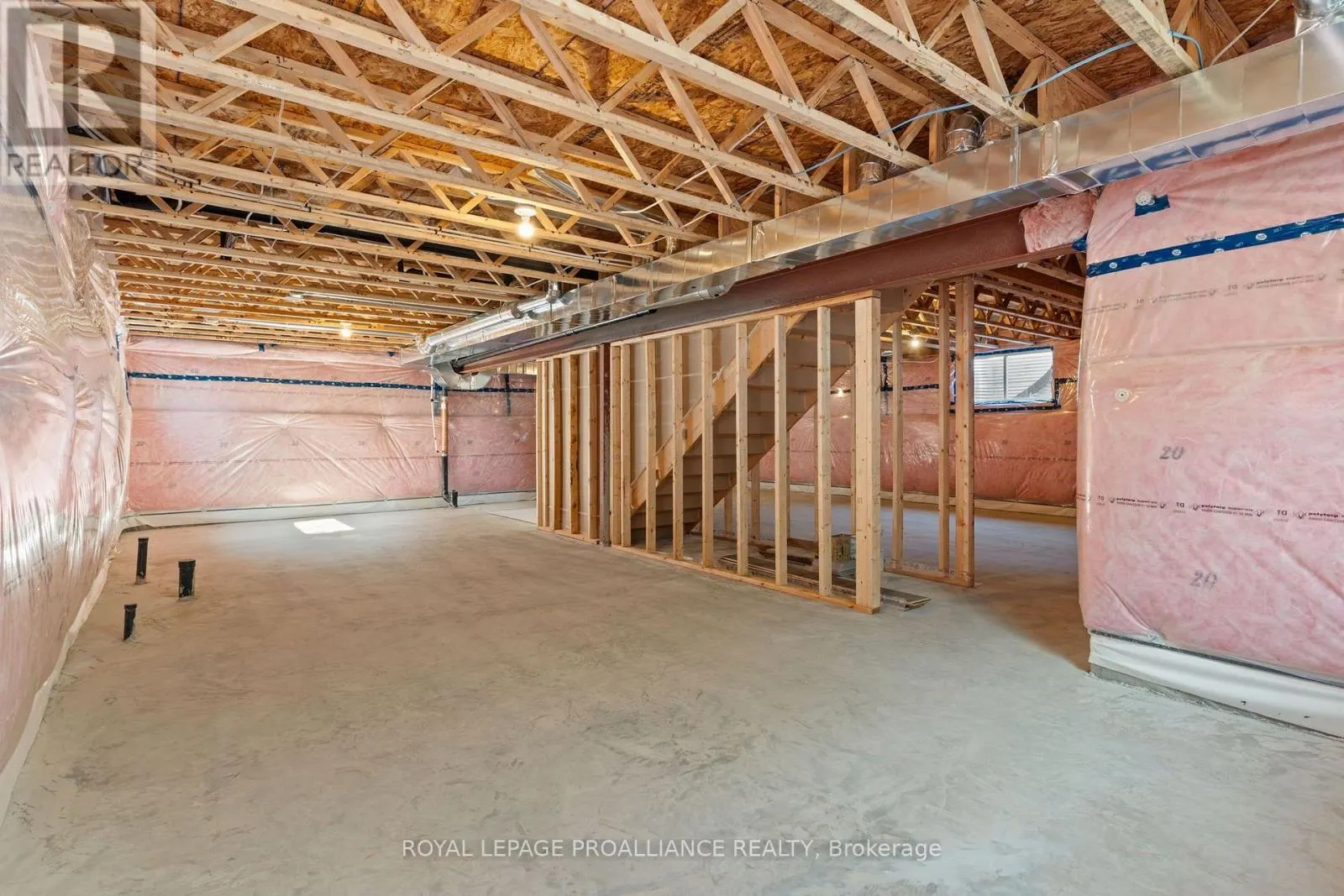 1054 TURNER DRIVE