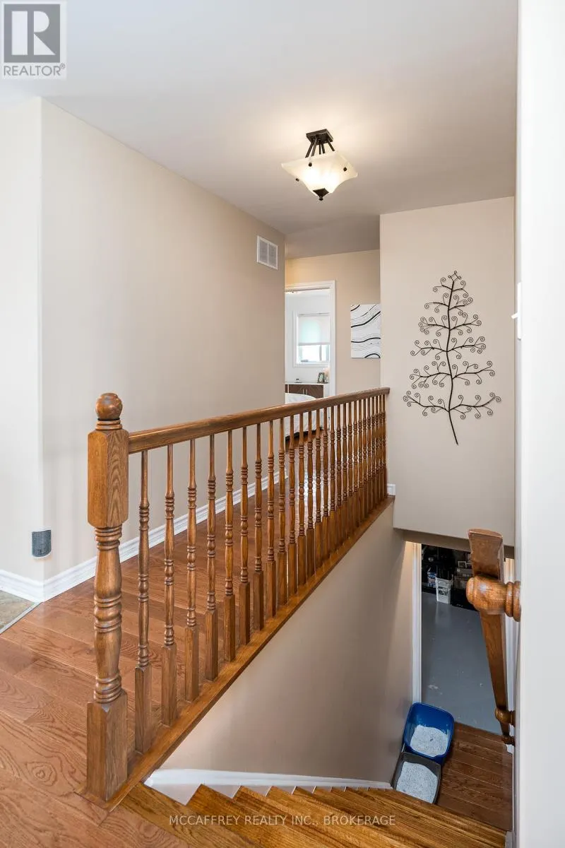 444 BRIDGE STREET W