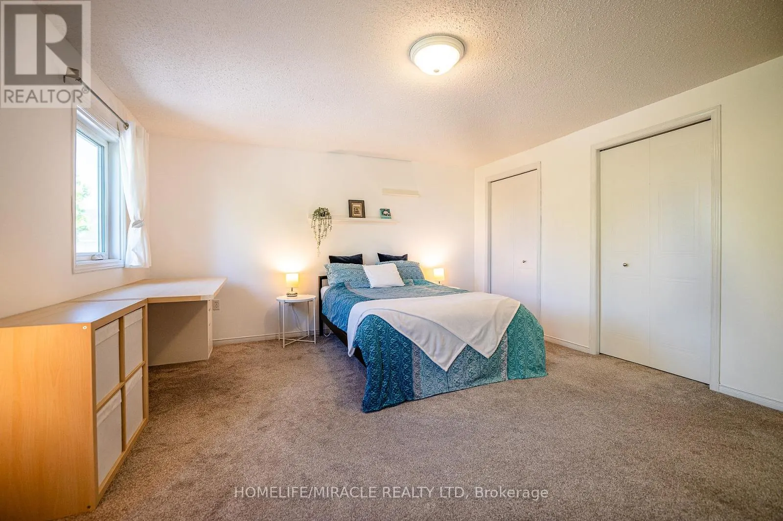55 - 151 CLAIRFIELDS DRIVE E