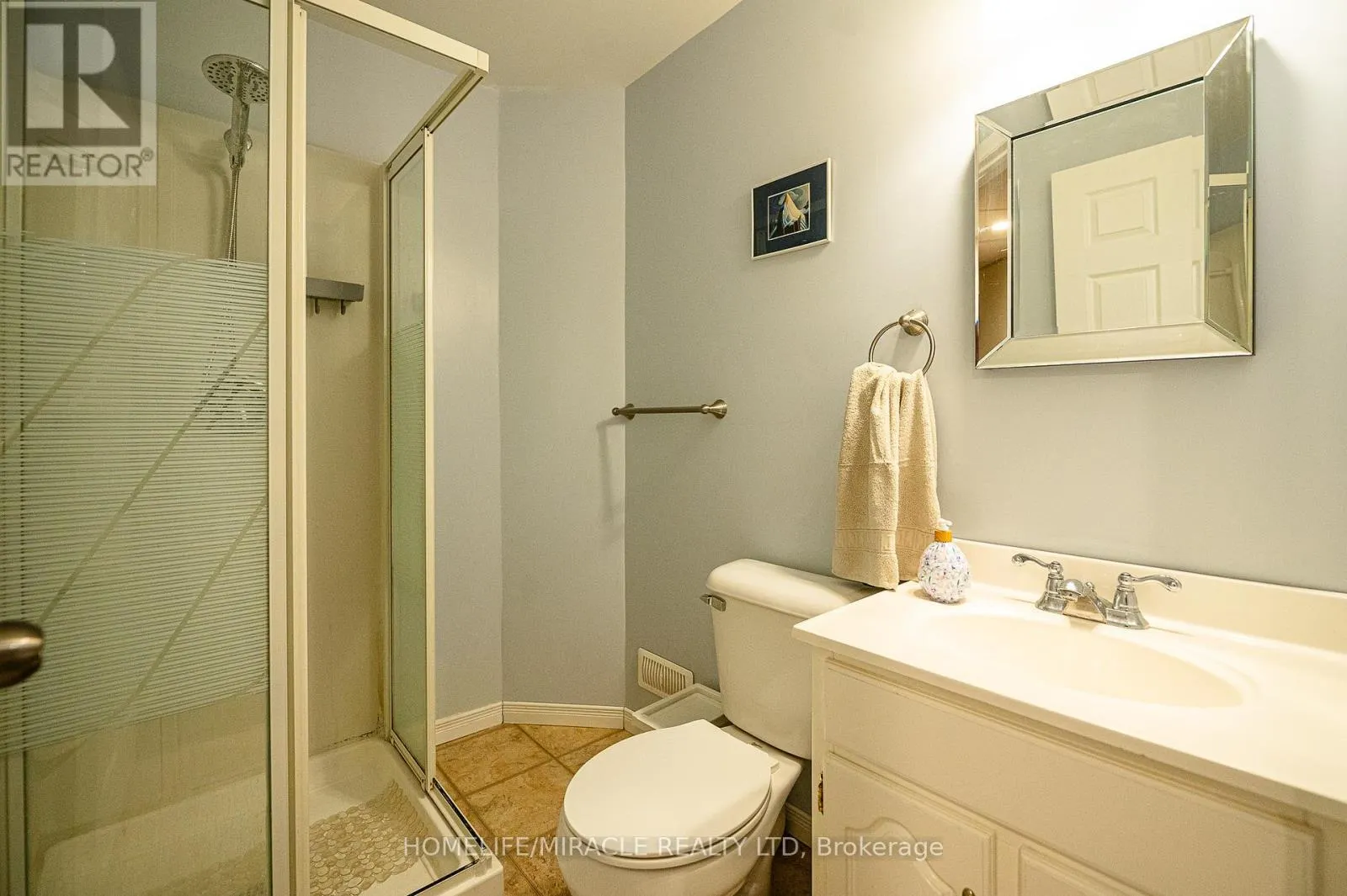 55 - 151 CLAIRFIELDS DRIVE E