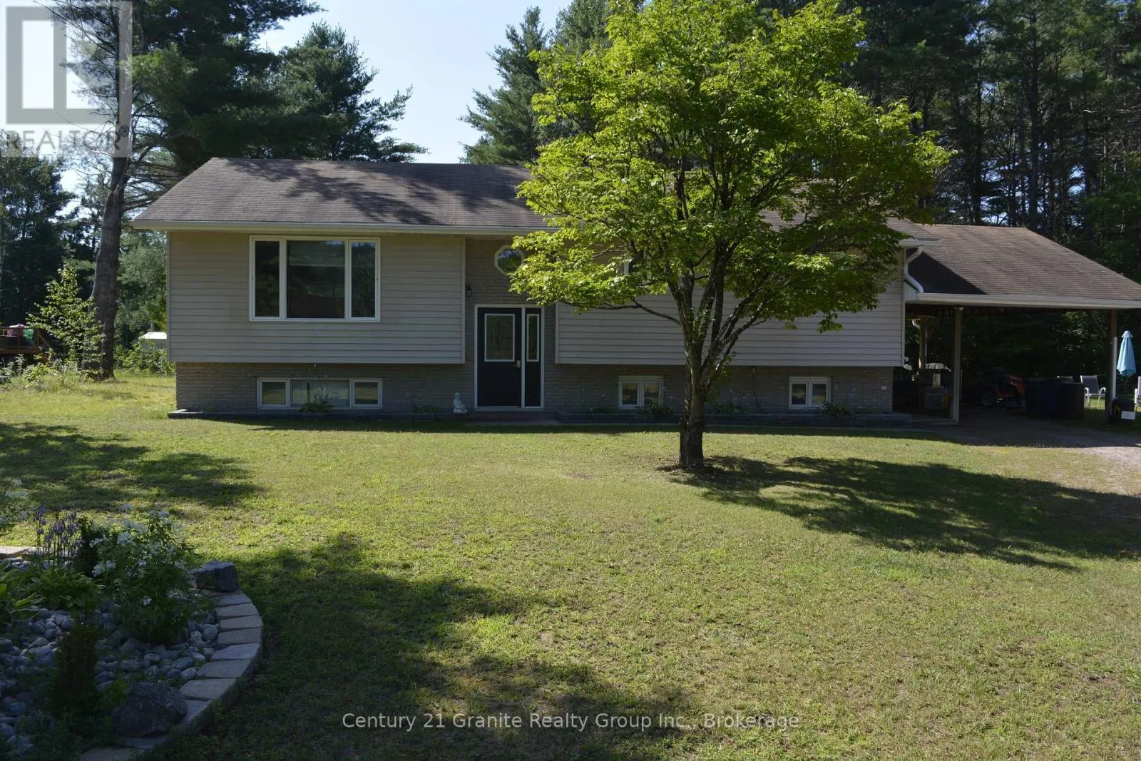 107 SOUTH BAPTISTE LAKE ROAD