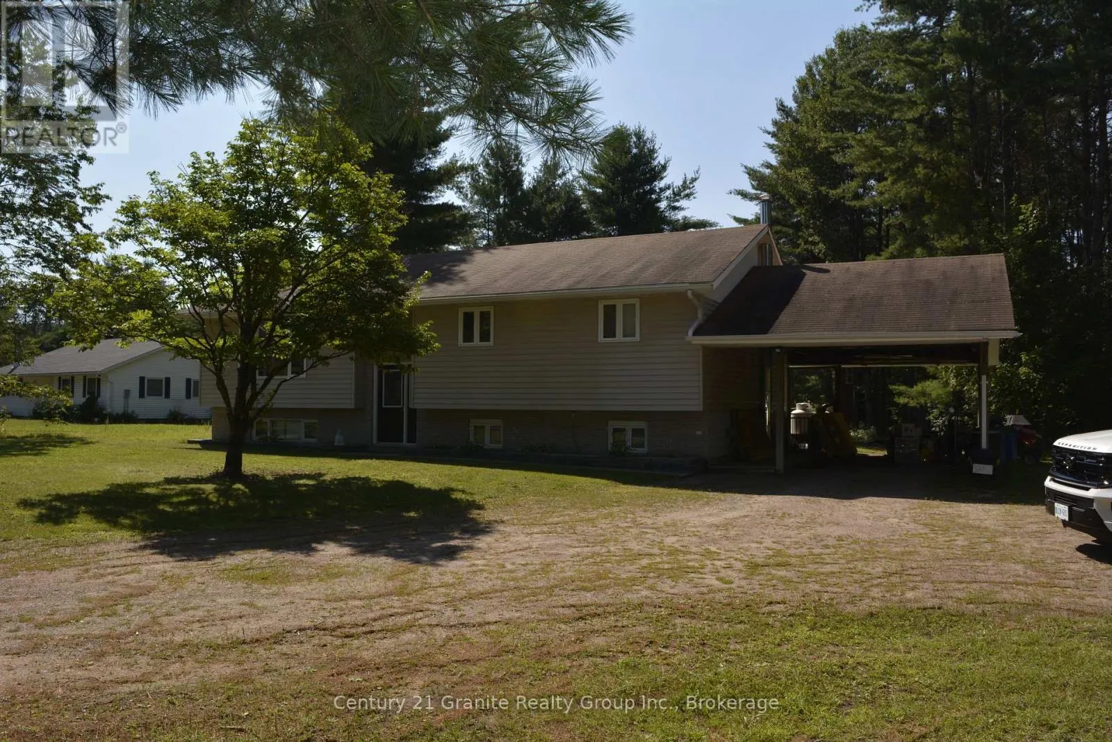 107 SOUTH BAPTISTE LAKE ROAD