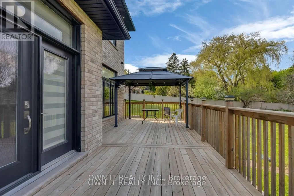 23 YARL PLACE