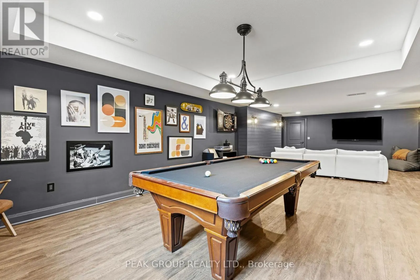 662 FOSS ROAD