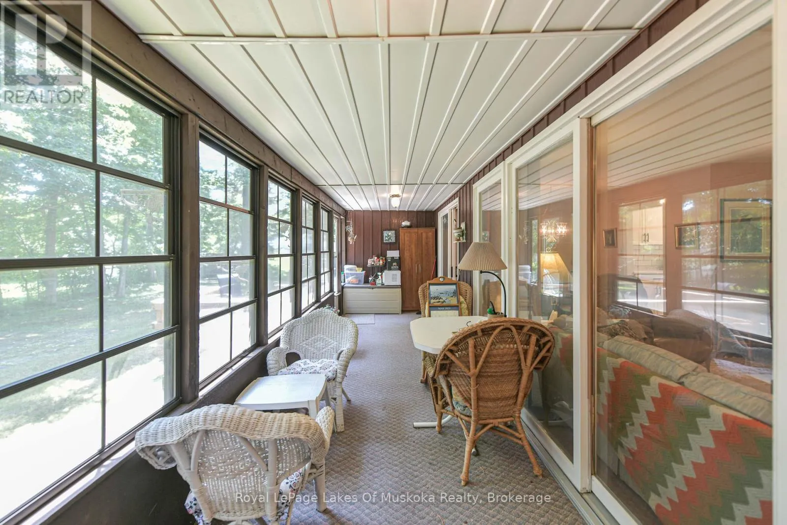 180 LOFTY PINES CRESCENT