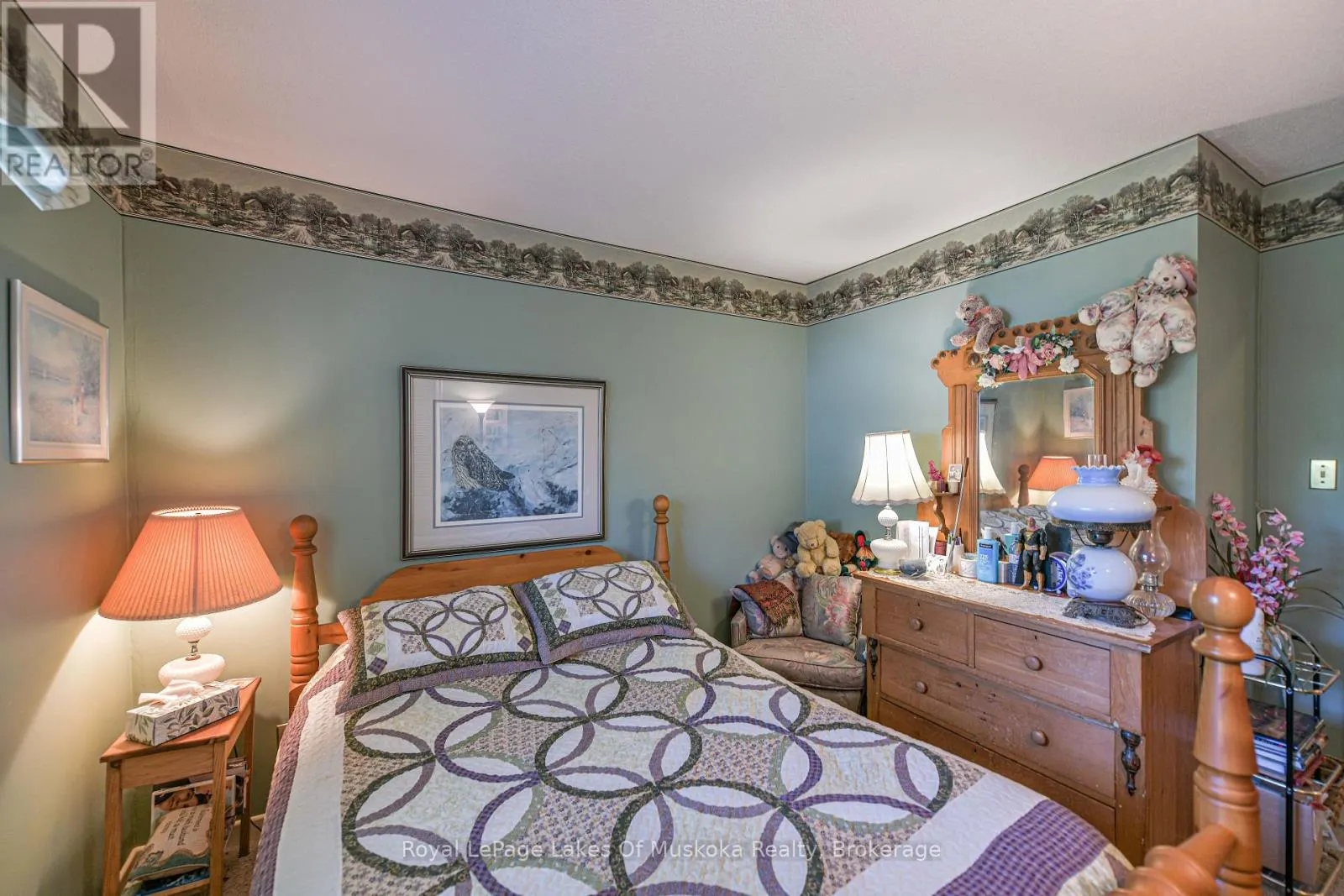 180 LOFTY PINES CRESCENT