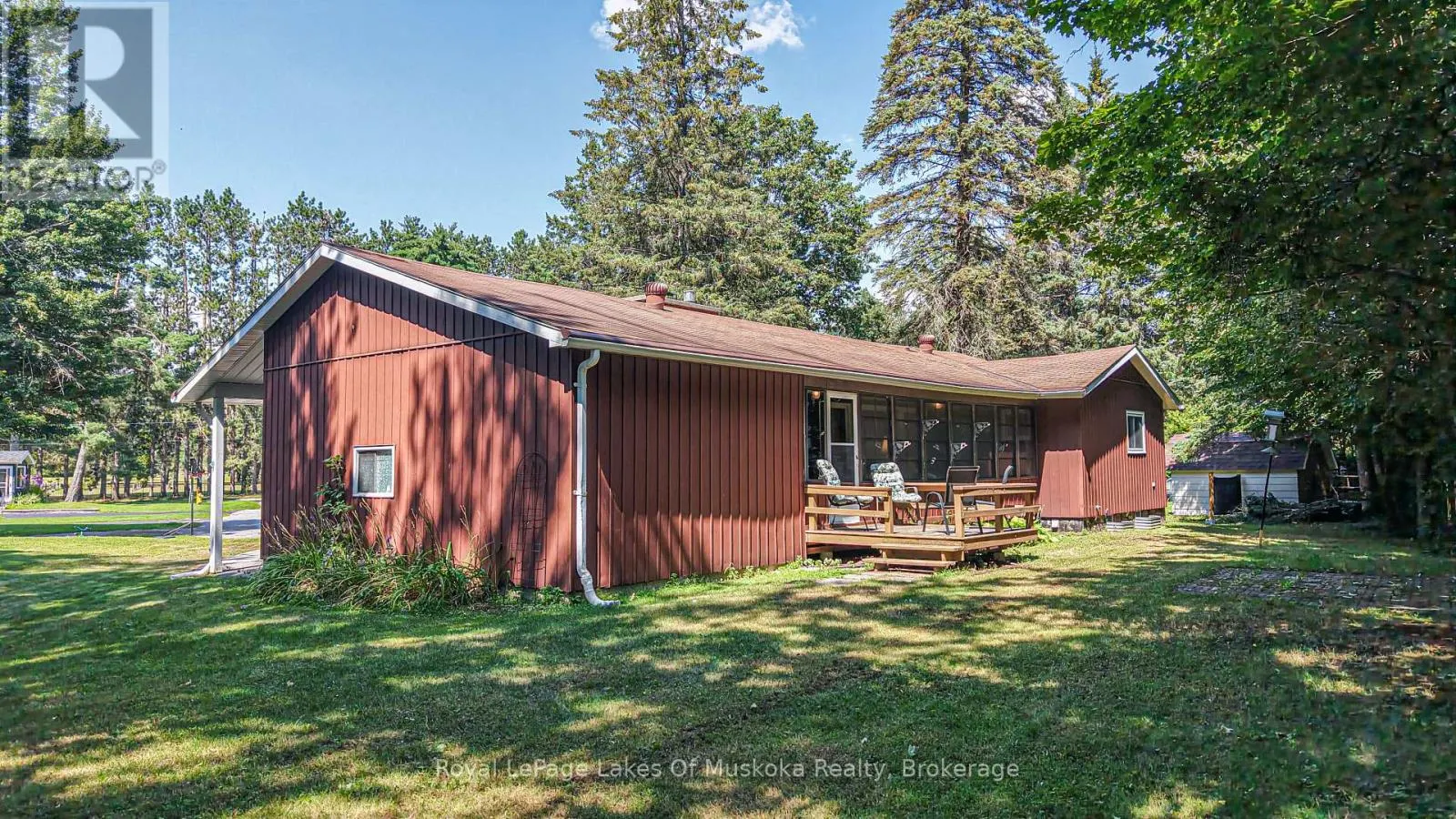 180 LOFTY PINES CRESCENT