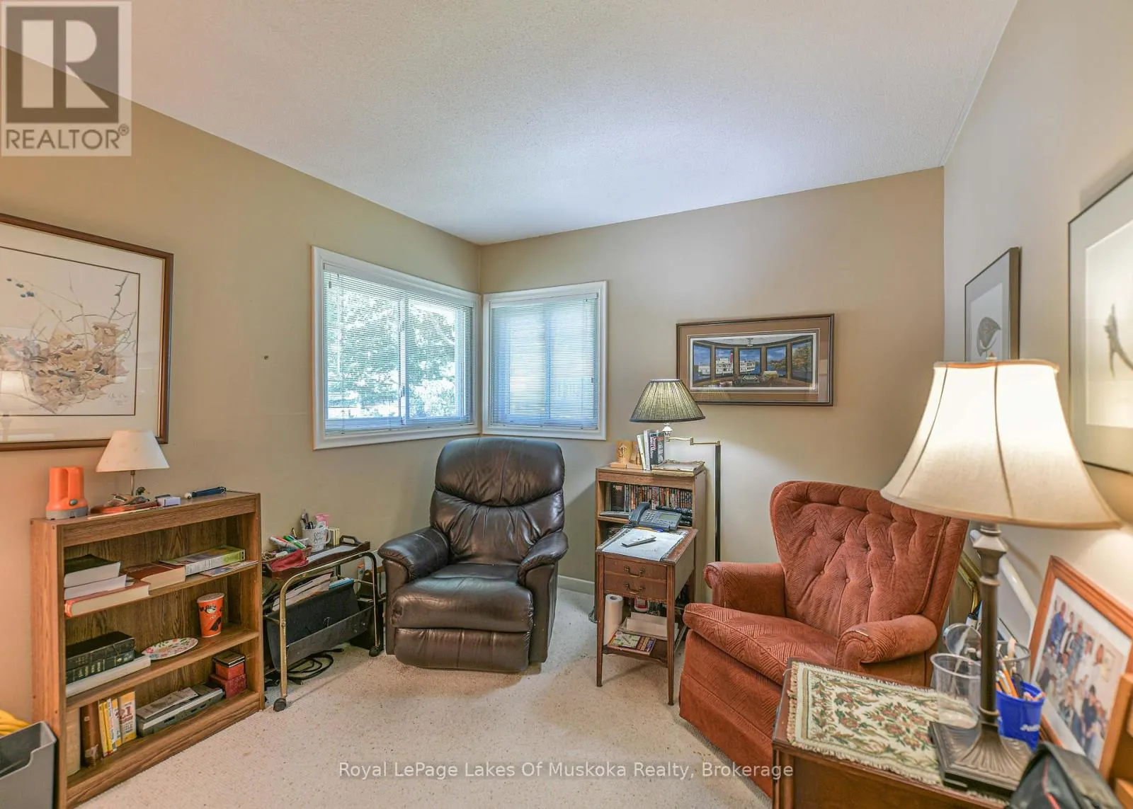 180 LOFTY PINES CRESCENT