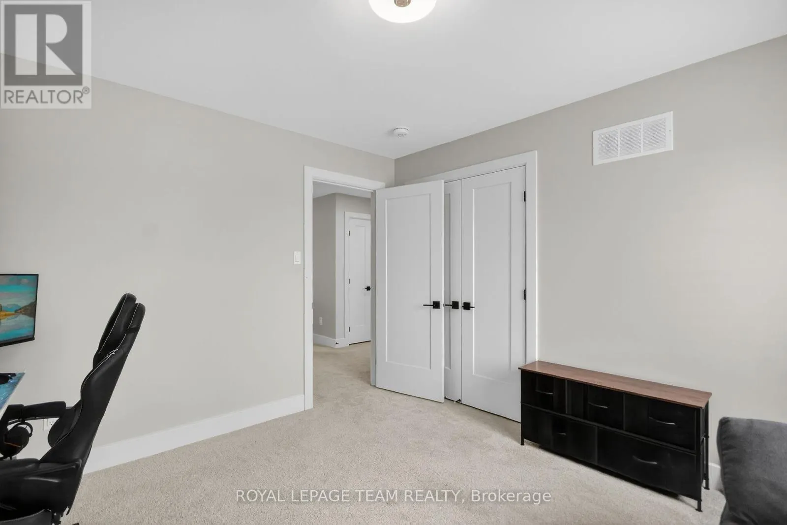 988 BECKTON HEIGHTS