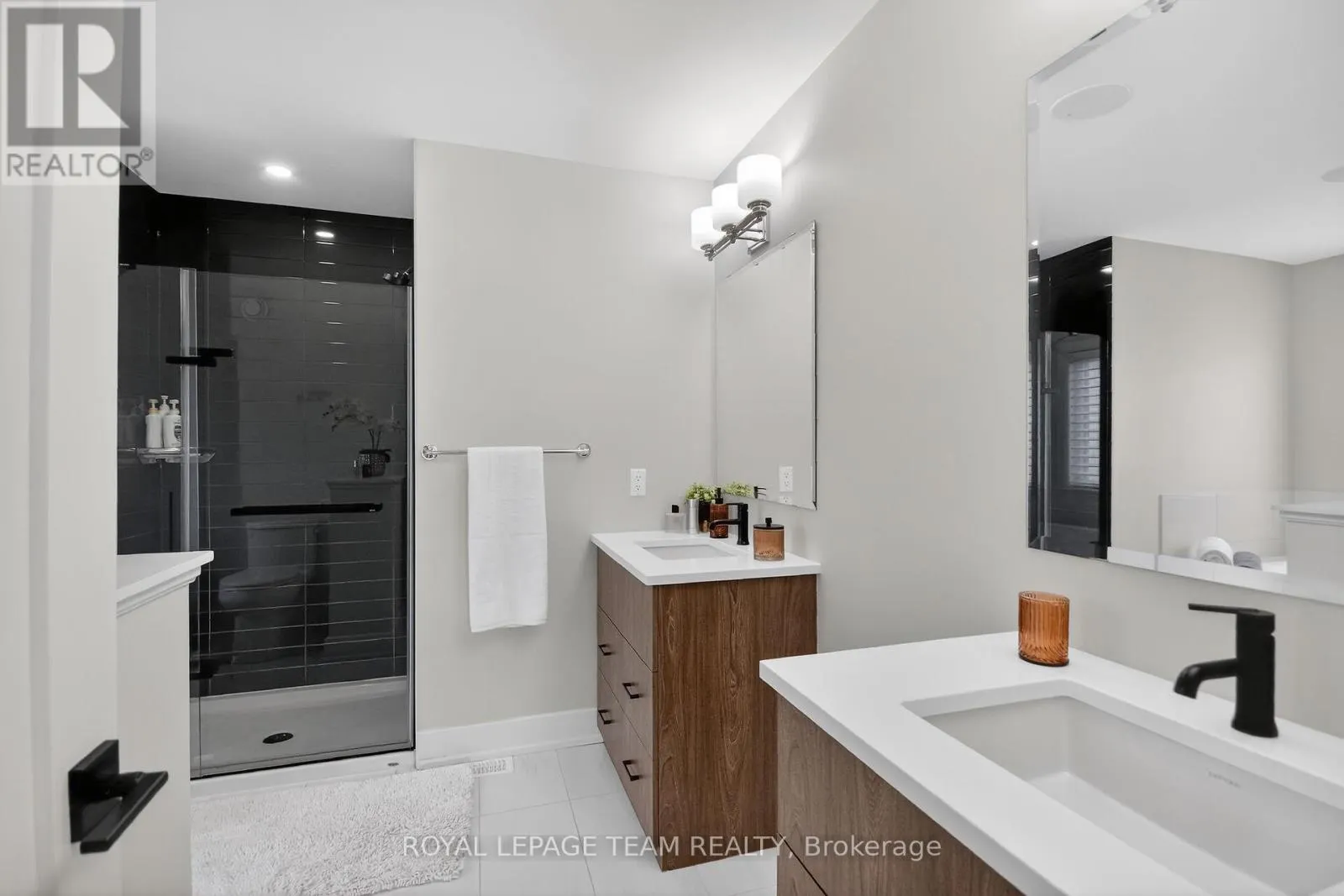 988 BECKTON HEIGHTS