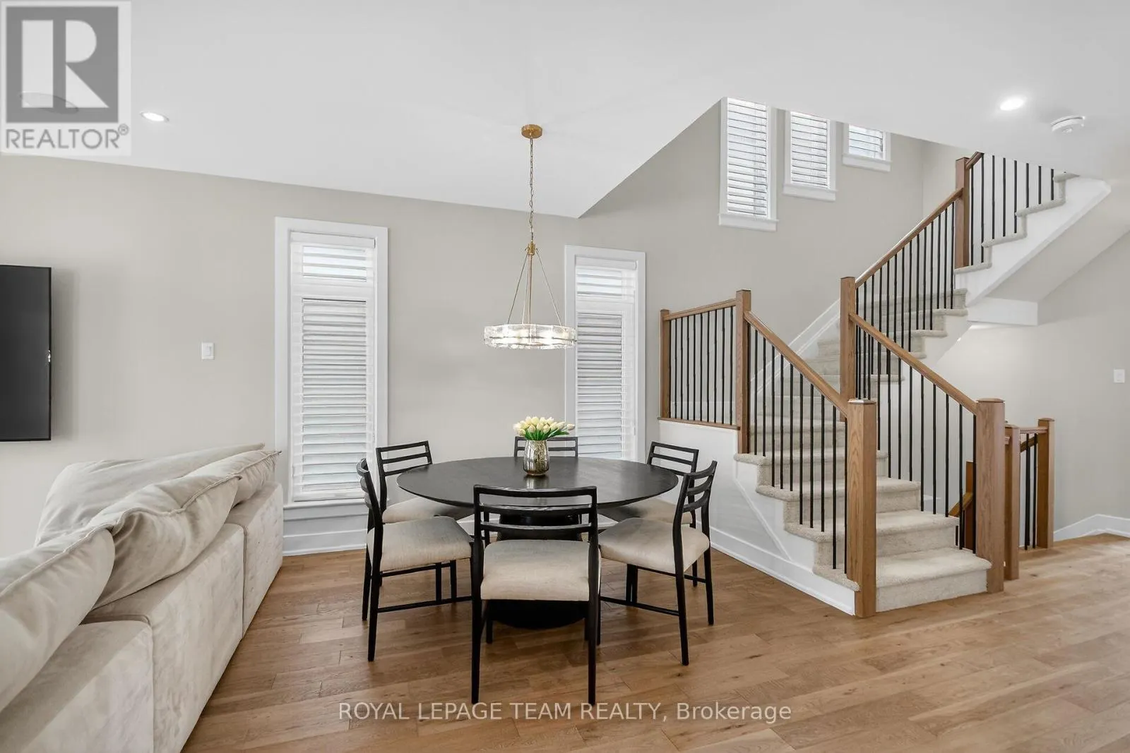 988 BECKTON HEIGHTS