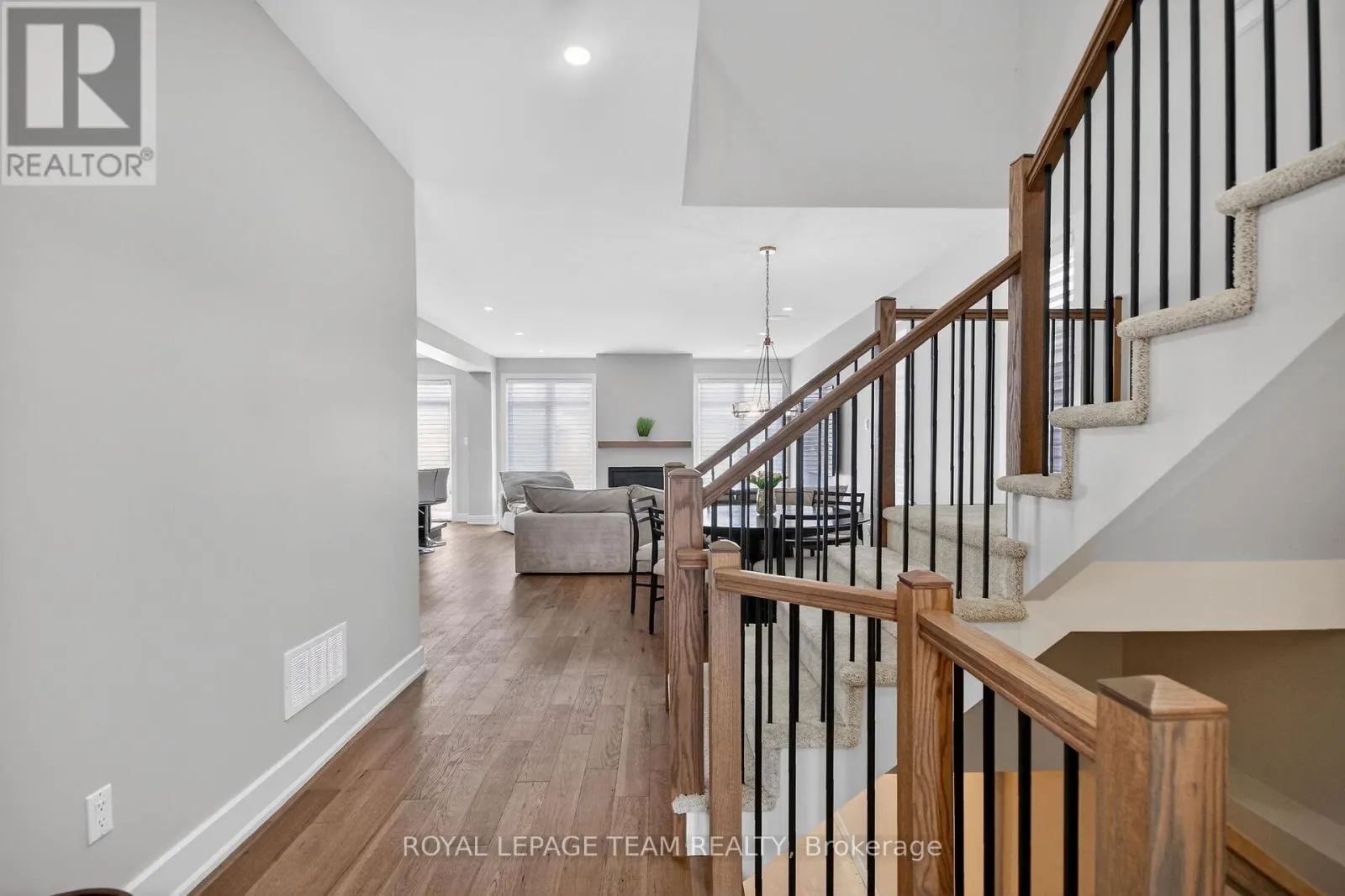 988 BECKTON HEIGHTS