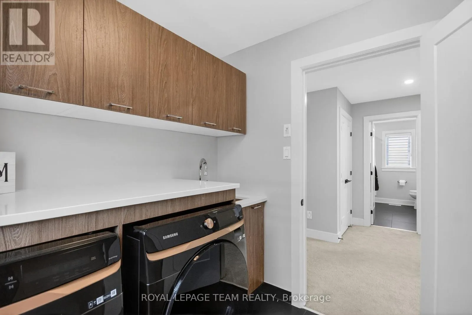 988 BECKTON HEIGHTS