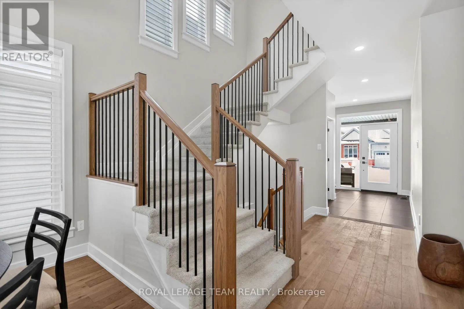 988 BECKTON HEIGHTS