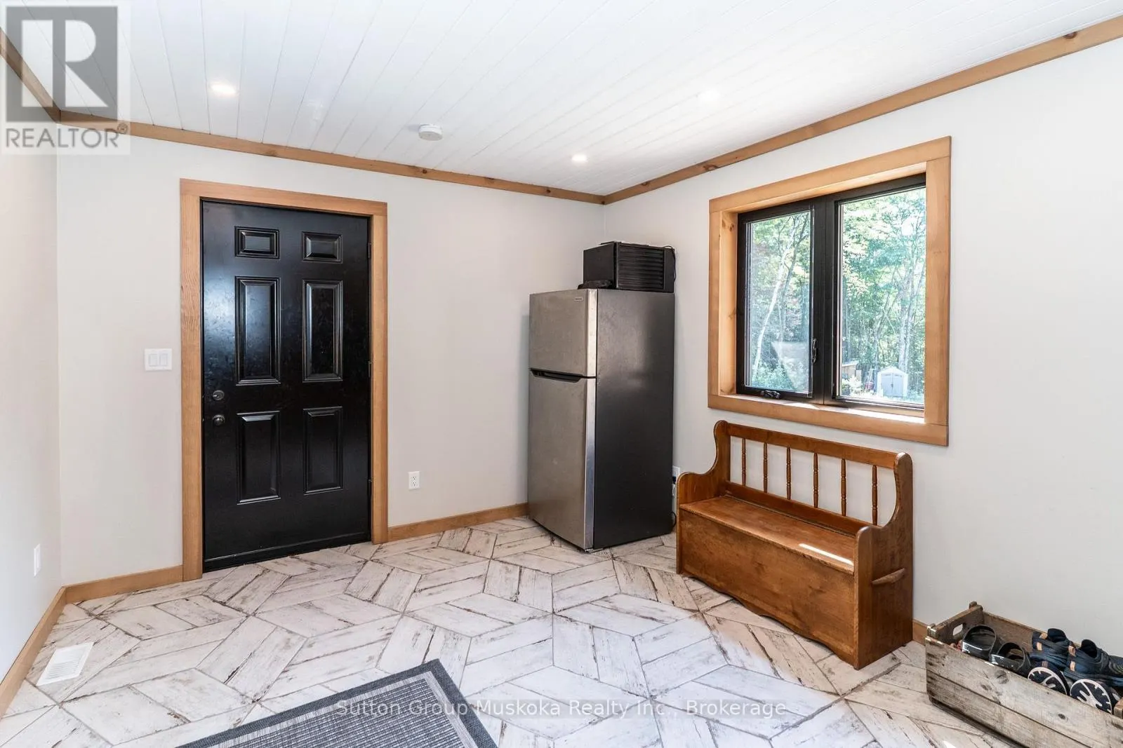 1265 BRITANNIA ROAD