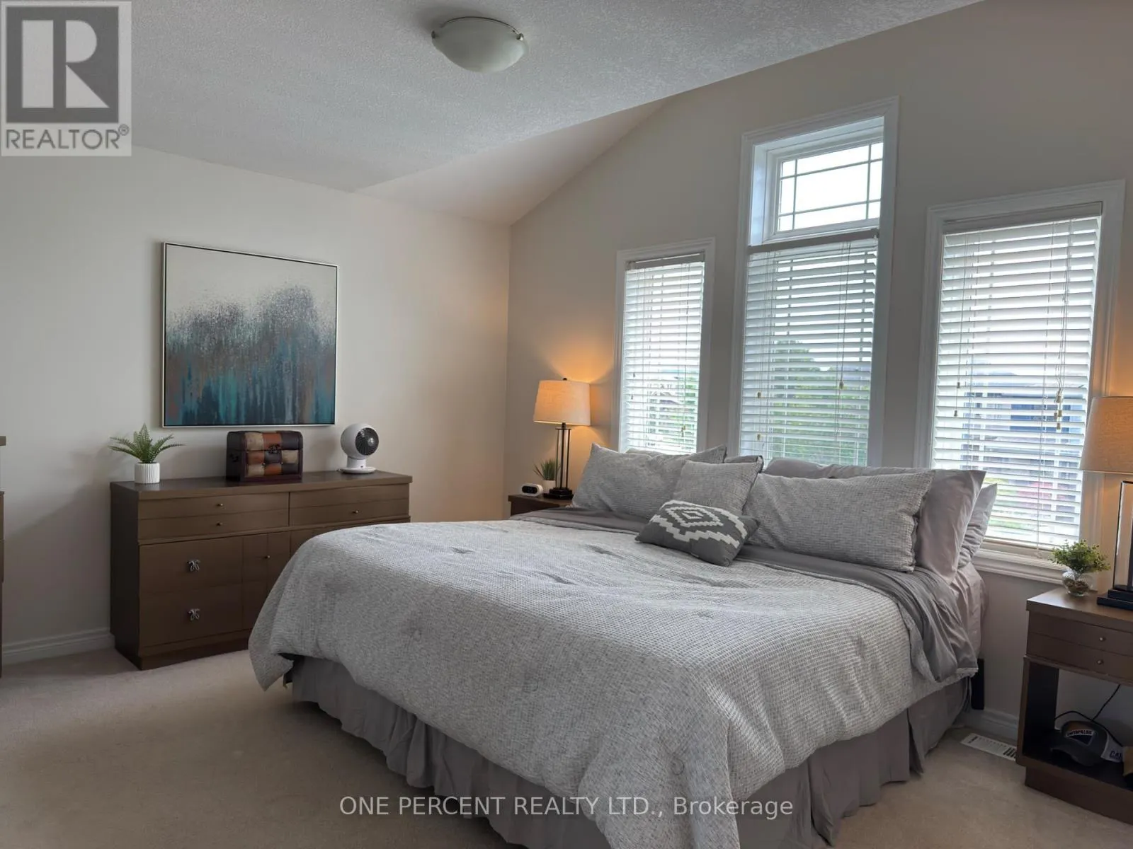 4871 NORTHGATE CRESCENT