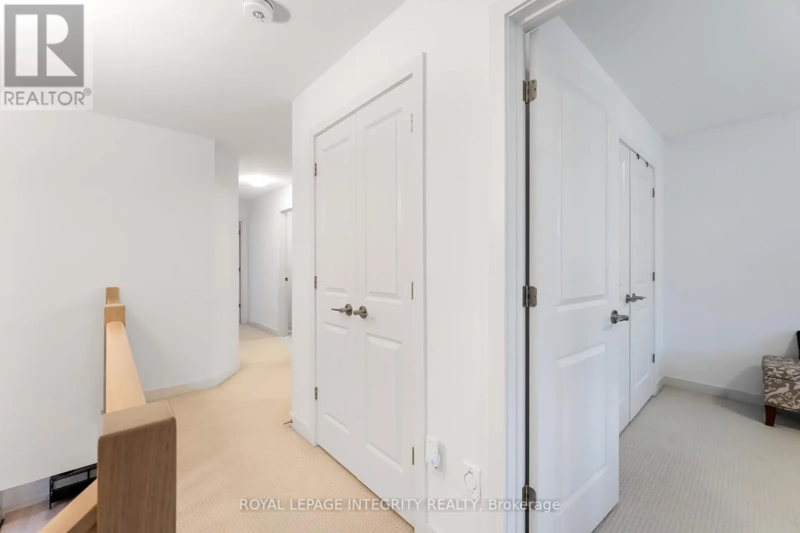 221 FINSBURY AVENUE