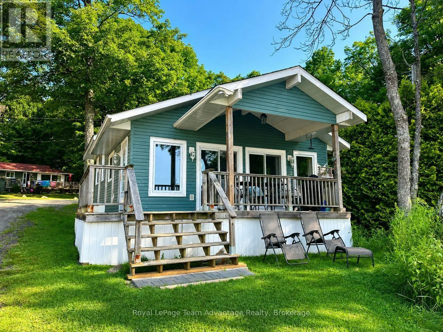 9 - 7 SILVER POINT ROAD #9
