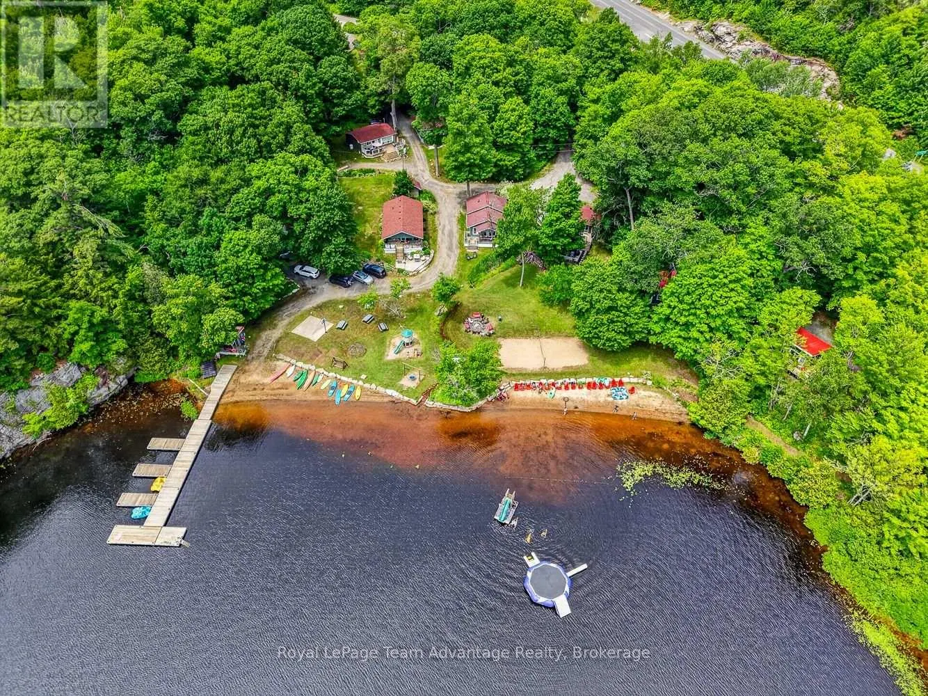 9 - 7 SILVER POINT ROAD #9