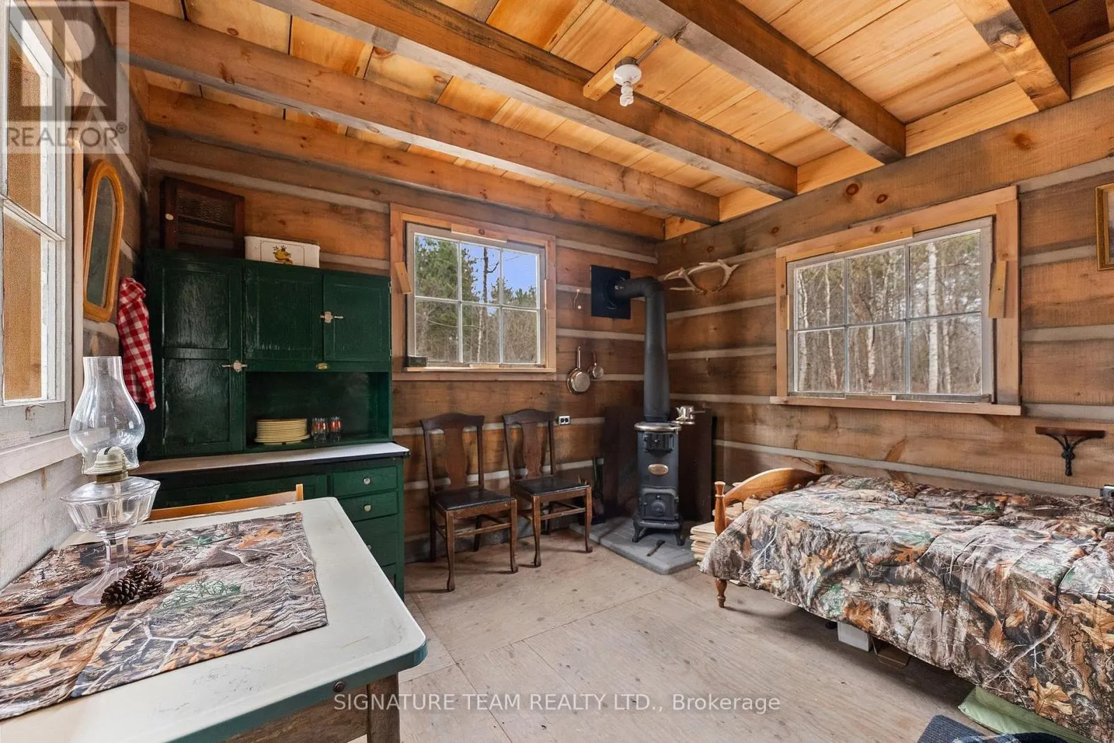 359 DITTBURNER ROAD