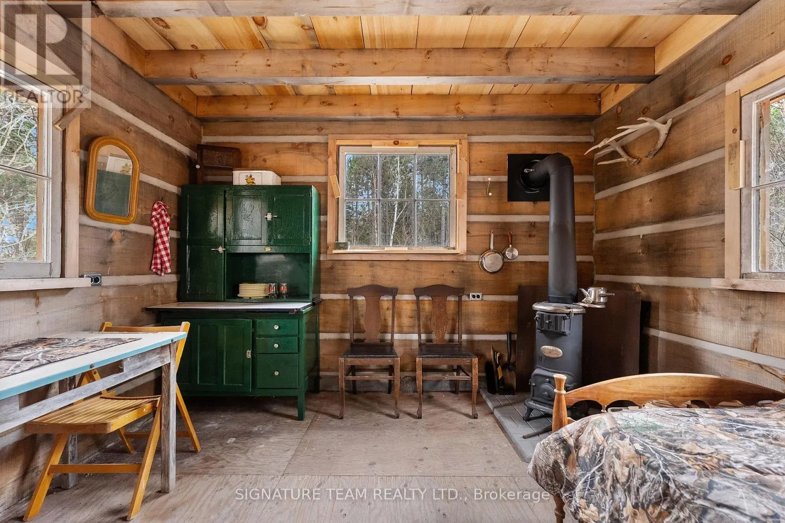 359 DITTBURNER ROAD