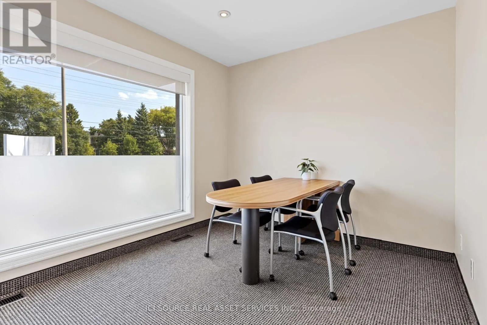 806 GREENBANK ROAD