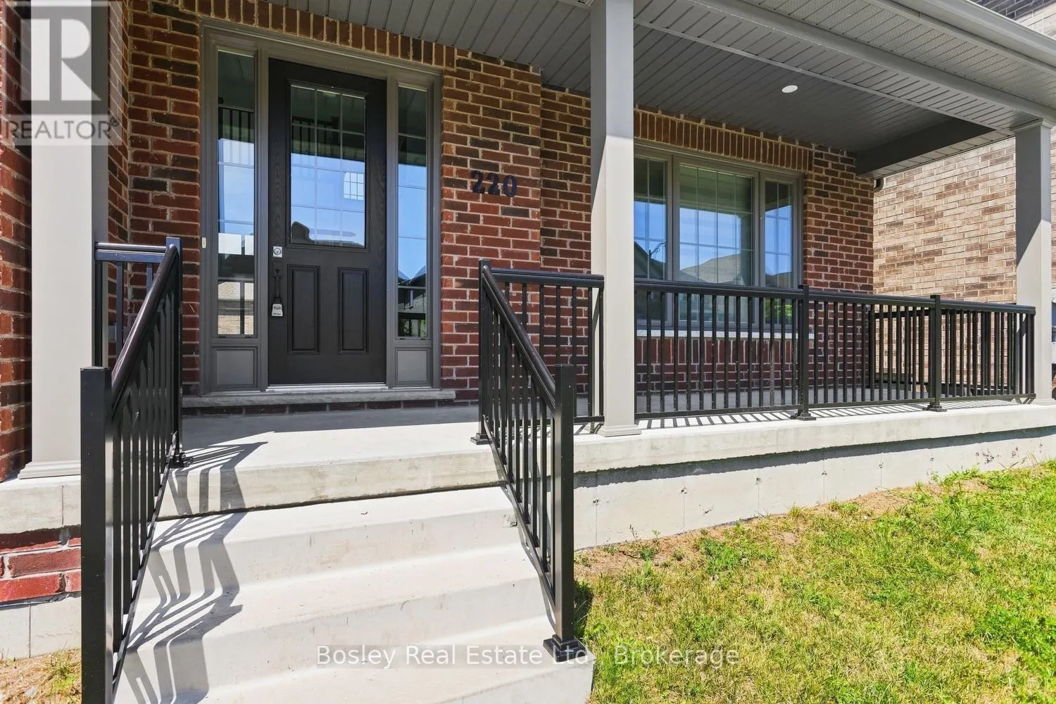 220 STRACHAN STREET