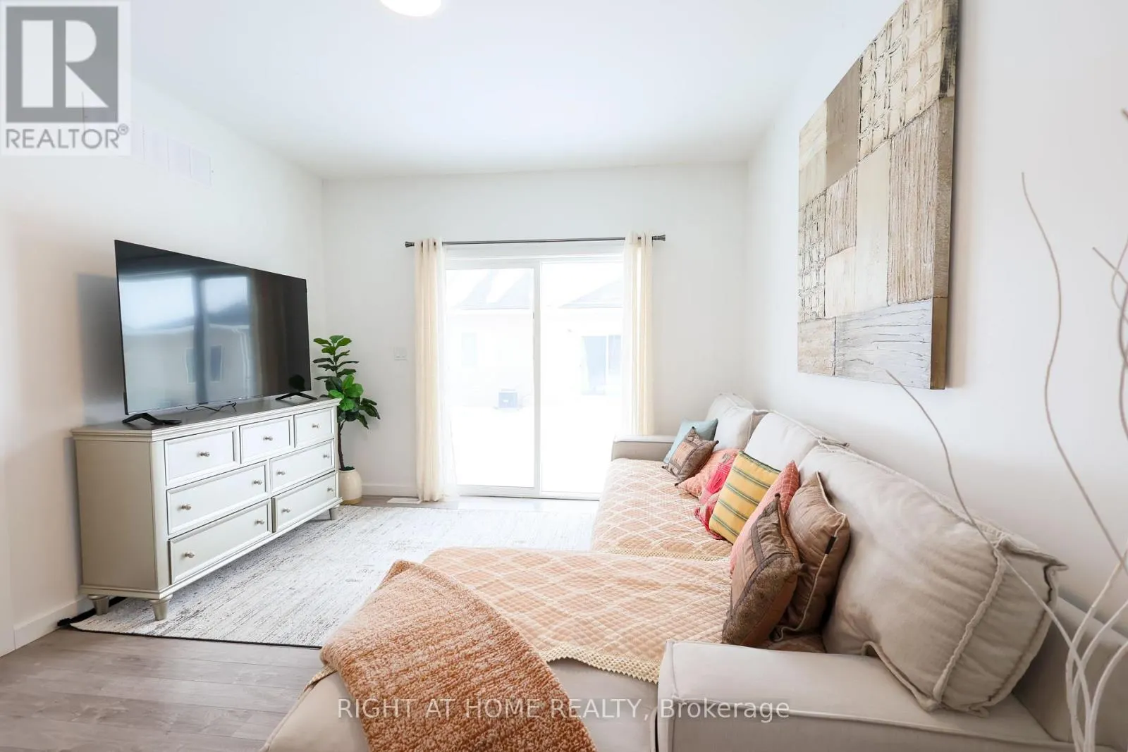 32 - 100 HIGHRIVER TRAIL
