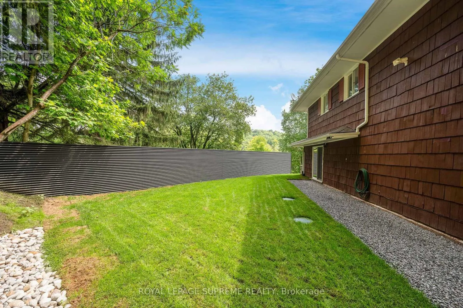 2035 HOLLOW ROAD
