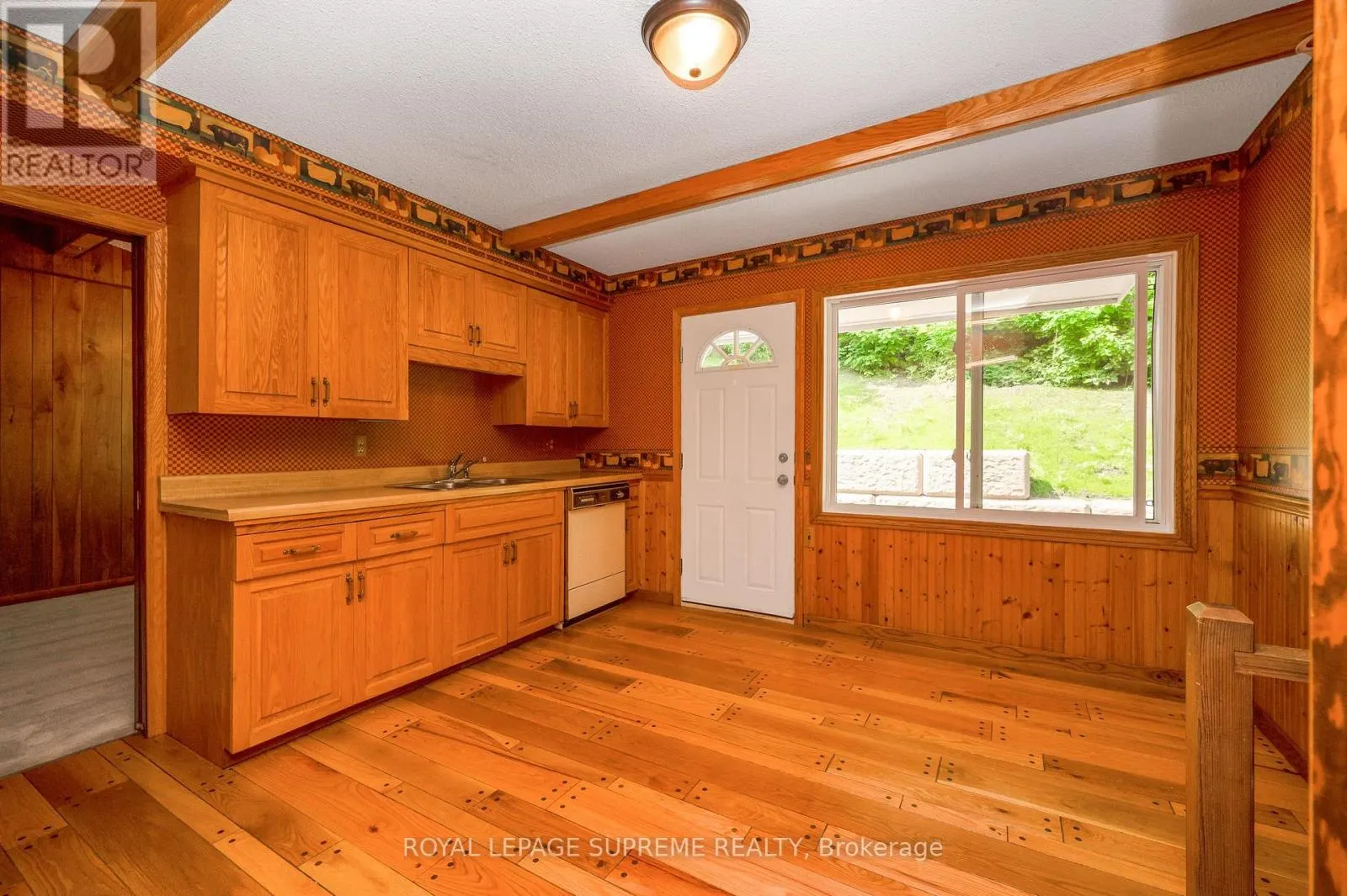 2035 HOLLOW ROAD