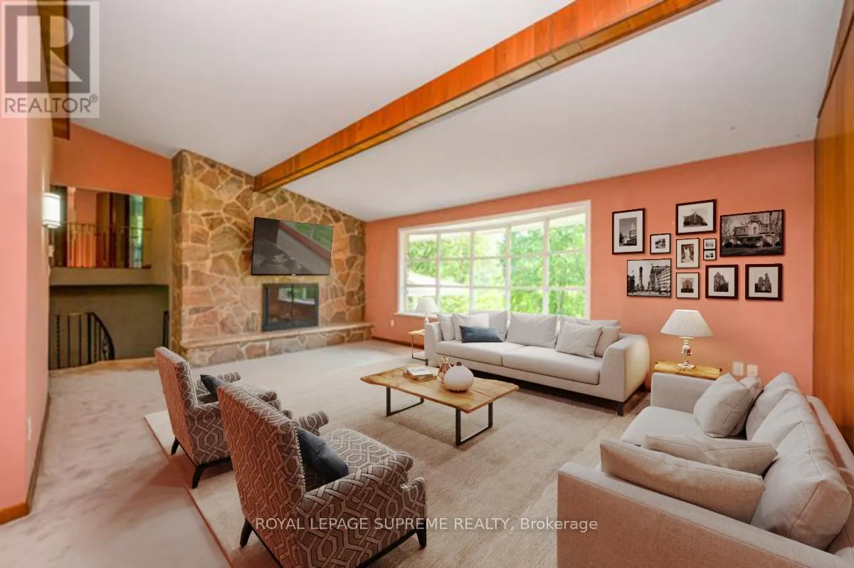 2035 HOLLOW ROAD