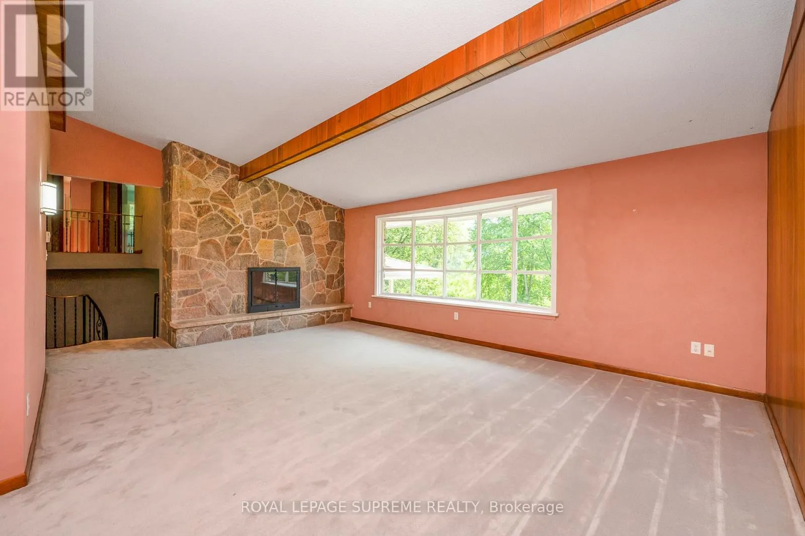2035 HOLLOW ROAD