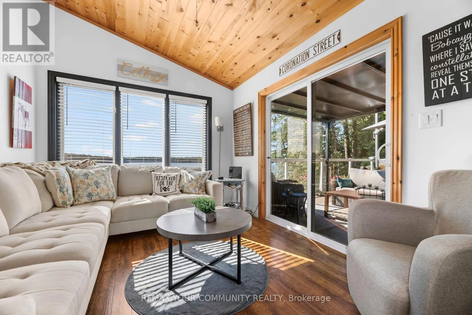 511 EAST CLEAR BAY ROAD