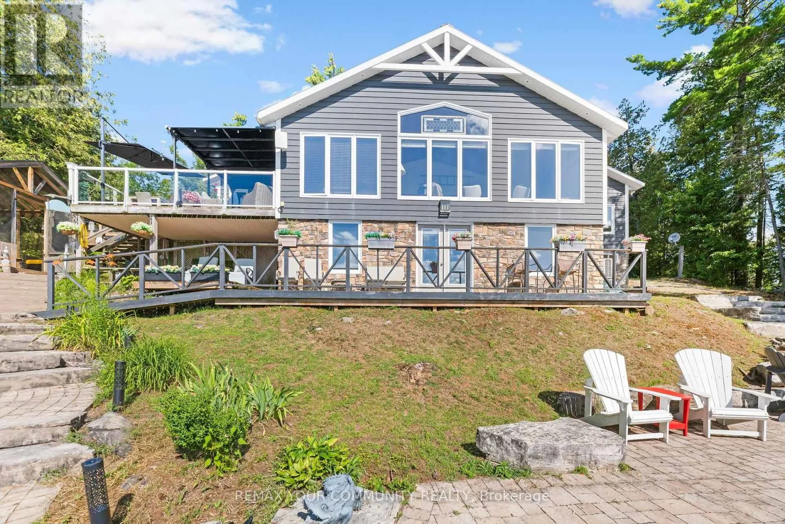 511 EAST CLEAR BAY ROAD