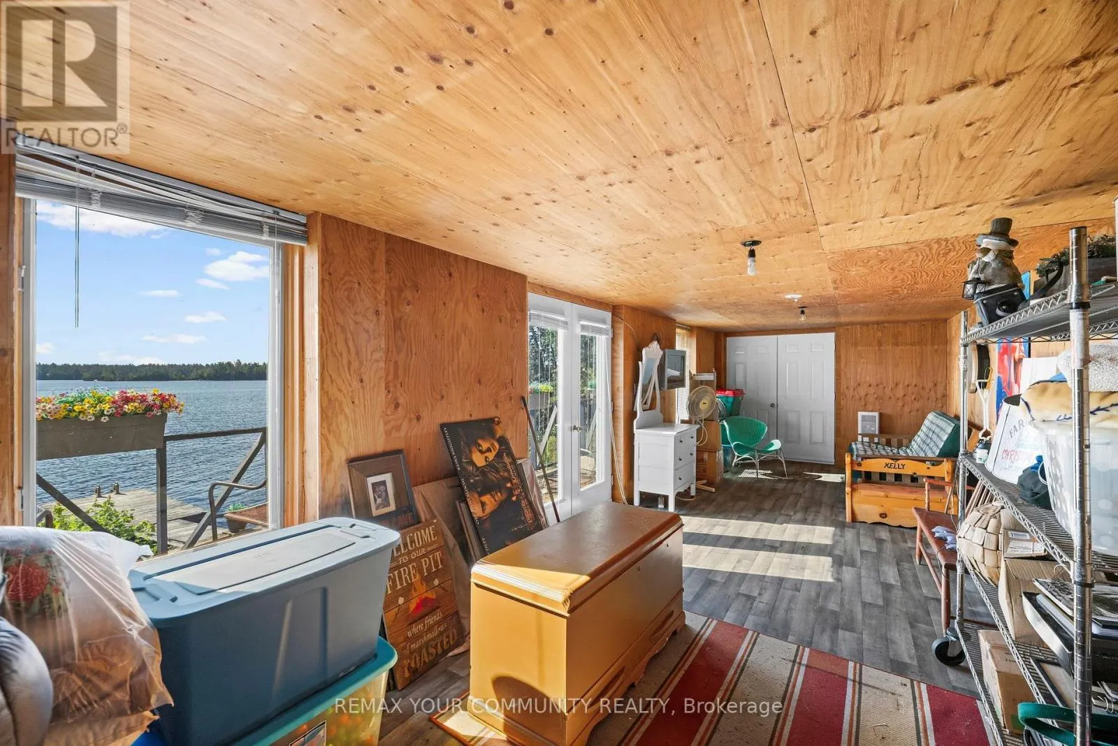 511 EAST CLEAR BAY ROAD