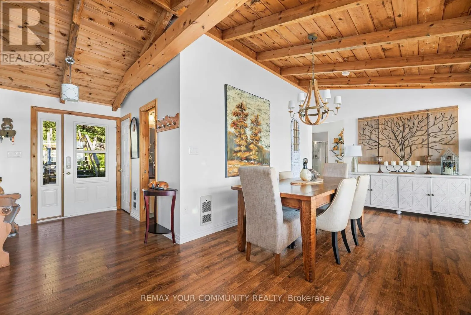 511 EAST CLEAR BAY ROAD