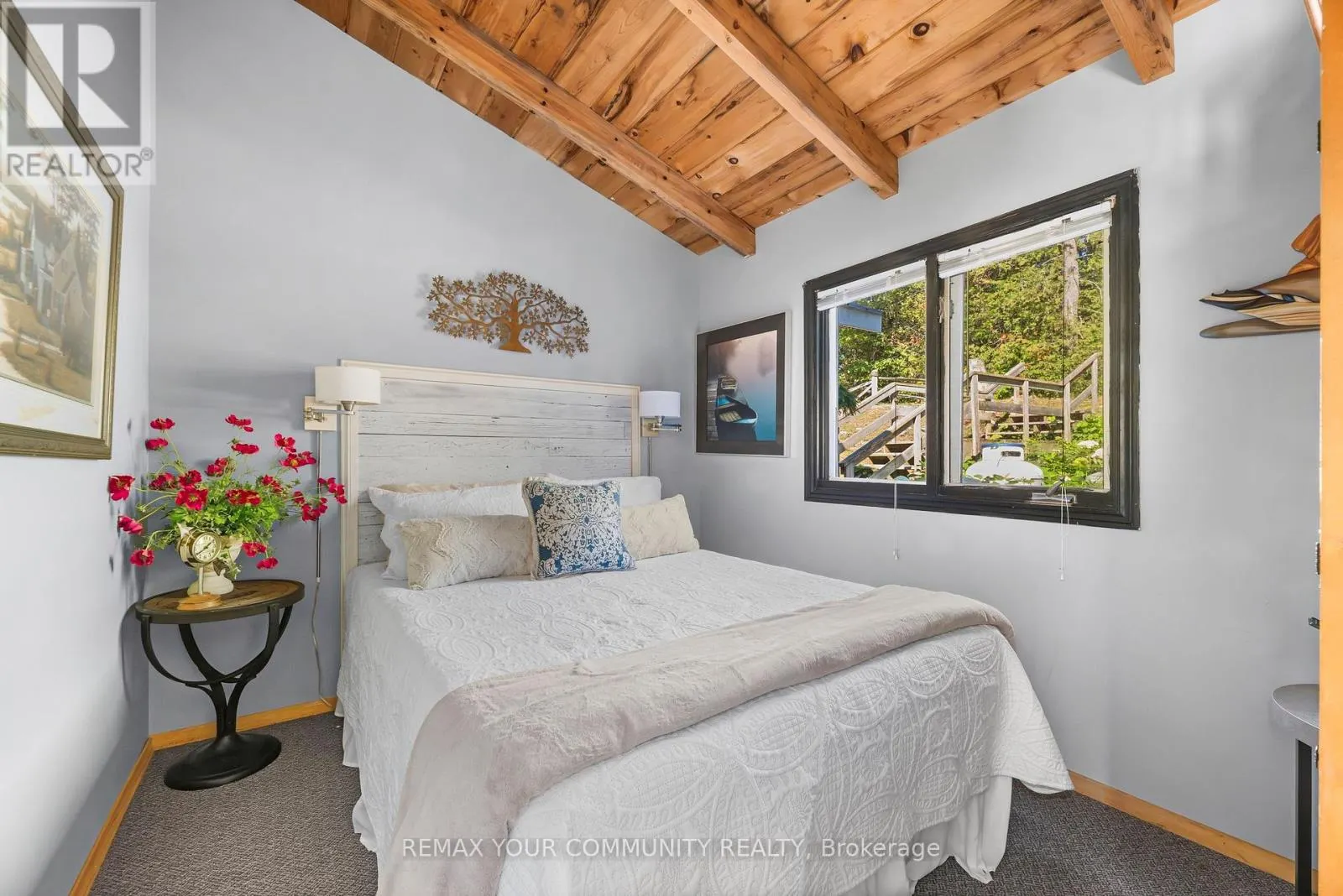 511 EAST CLEAR BAY ROAD