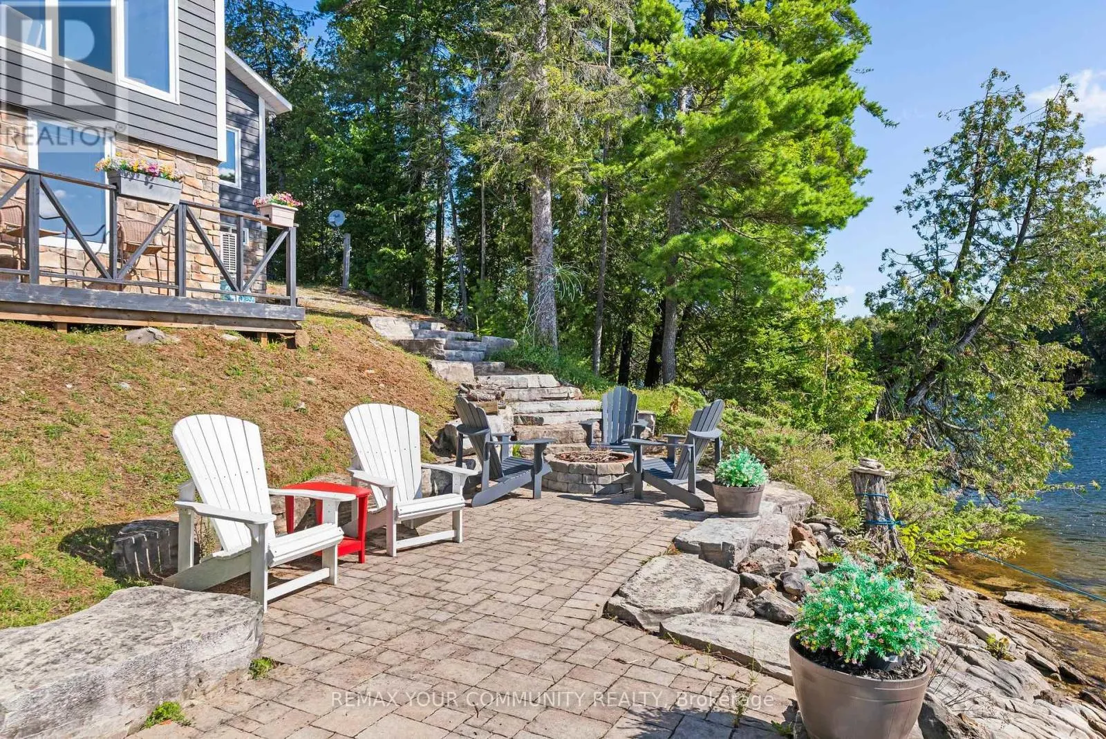 511 EAST CLEAR BAY ROAD