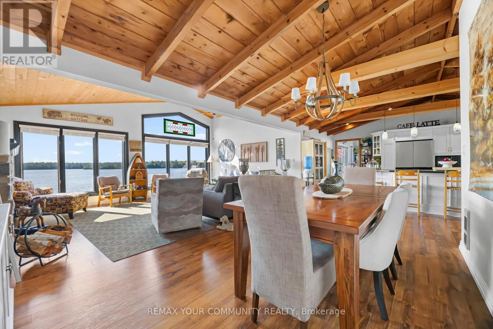 511 EAST CLEAR BAY ROAD