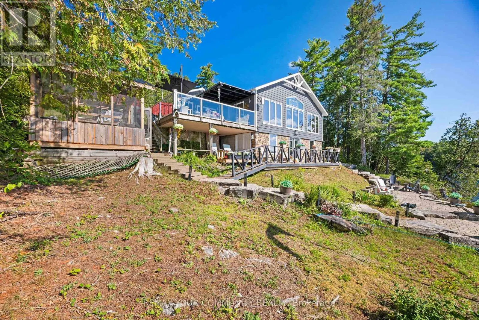 511 EAST CLEAR BAY ROAD